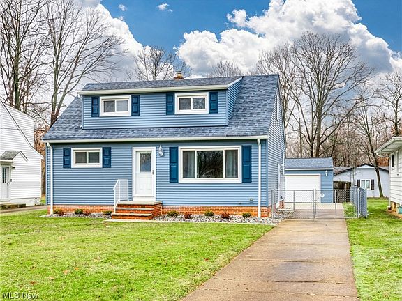2nd image of 24302 Normandy Dr