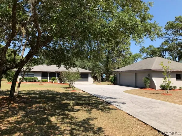 4731 S Slash Pine Ave, Homosassa, FL 34446