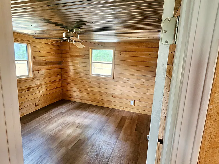 475 Old Highway 31 — Photo 11