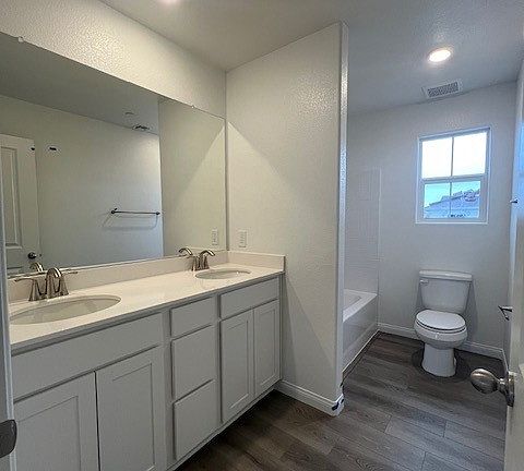 3rd image of 3587 Mascali Ave