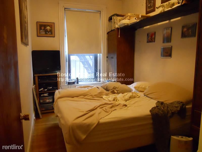 289 Newbury #6 Boston - Back Bay Unit Photo 1