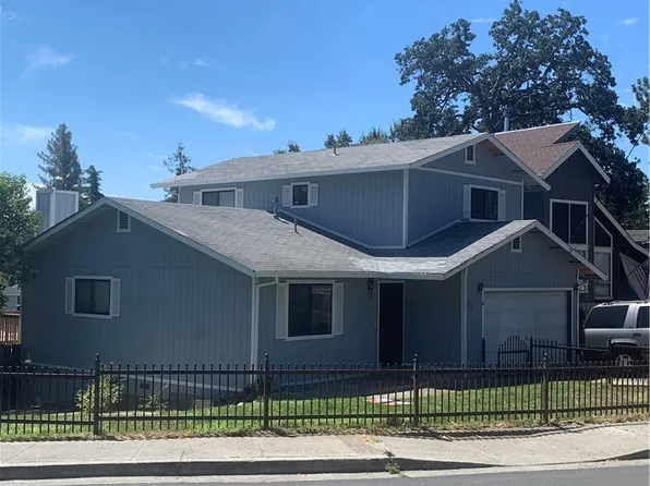 311 Hillcrest Dr, Lakeport, CA 95453