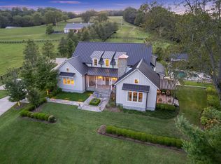 5225 Leipers Creek Rd, Santa Fe, TN 38482