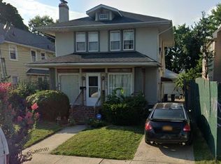 221-37 Edmore Ave, Queens Village, NY 11428