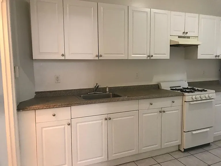 81 Brighton Ave #2 — Photo 21