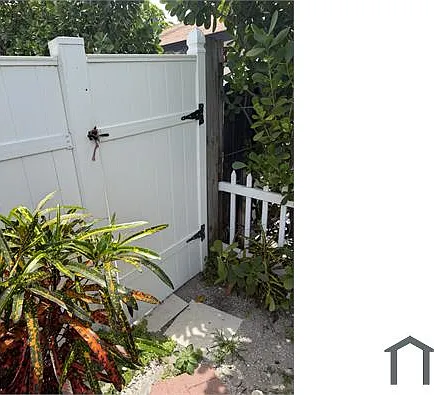 1020 Francis St — Photo 3