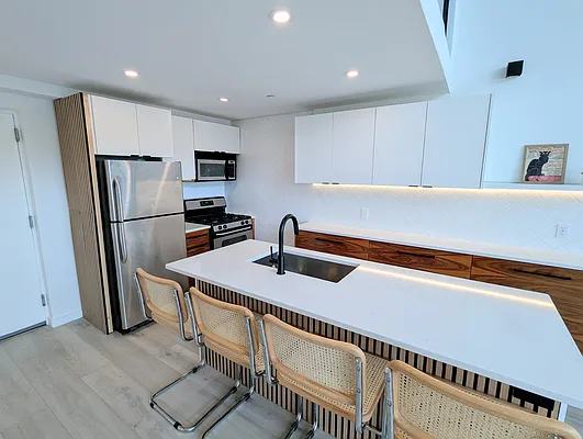 Rented by Owner | media 4
