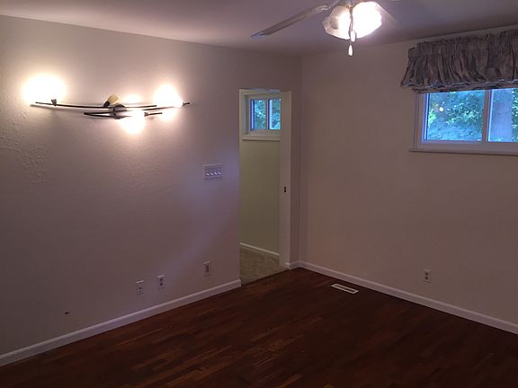 5th image of 3711 Blarney Dr