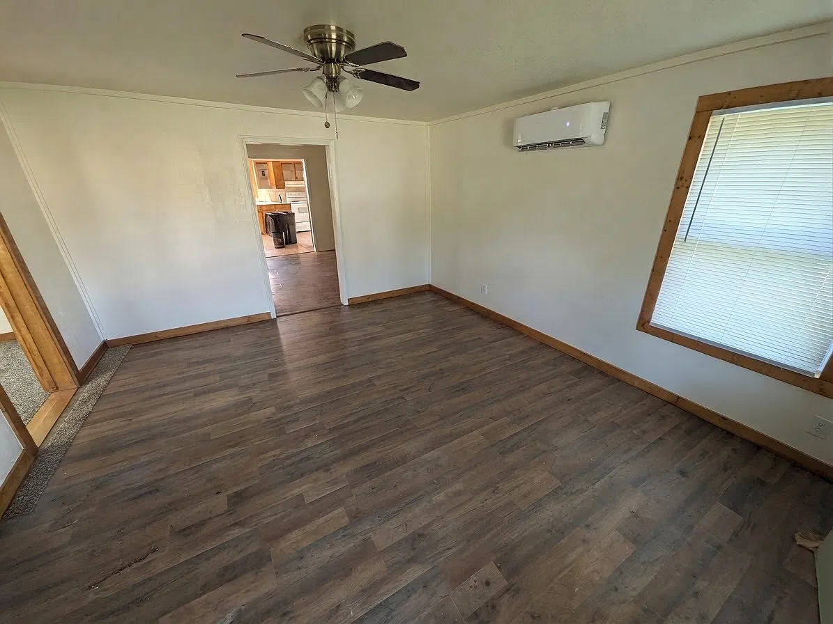 1 bed, 900 sqft, $850 — Photo 2