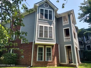 911 Washington St APT 102, Raleigh, NC 27605