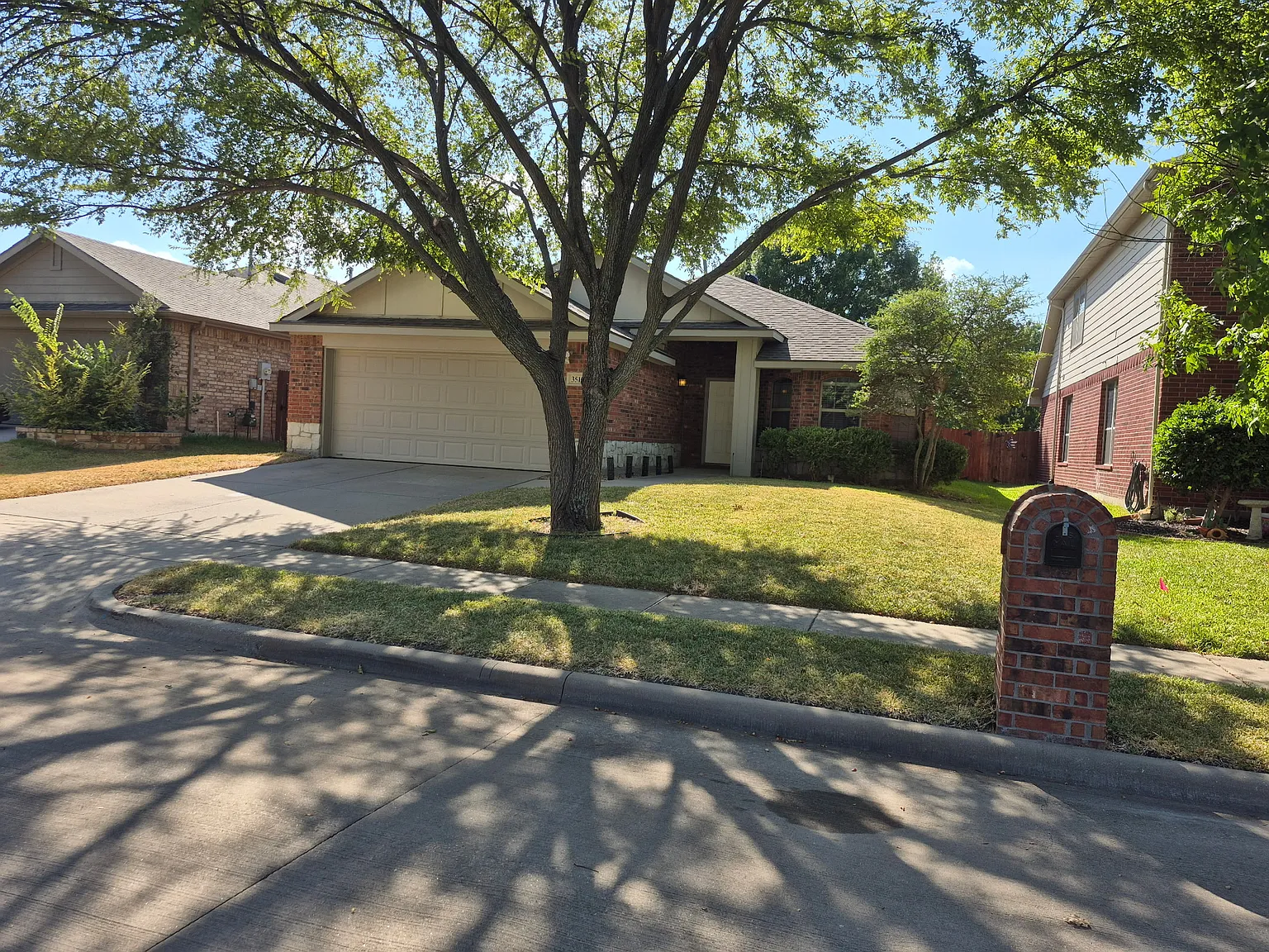 3 bed, 1706 sqft, $2,200 — Photo 3