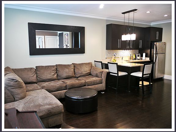 5th image of 6641 69th St APT 1C