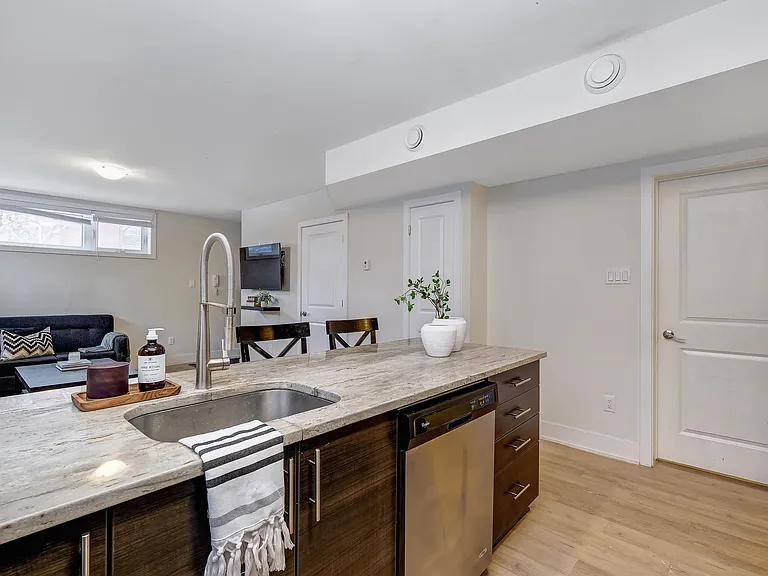 149 Henderson Ave — Photo 9