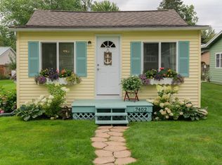 7402 Dogwood Rd, Lexington, MI 48450