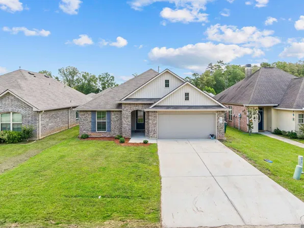 28448 Longfellow Ln, Albany, LA 70711
