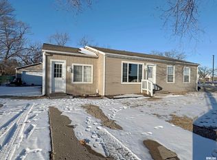 2523 W Scenic Dr, Peoria, IL 61615