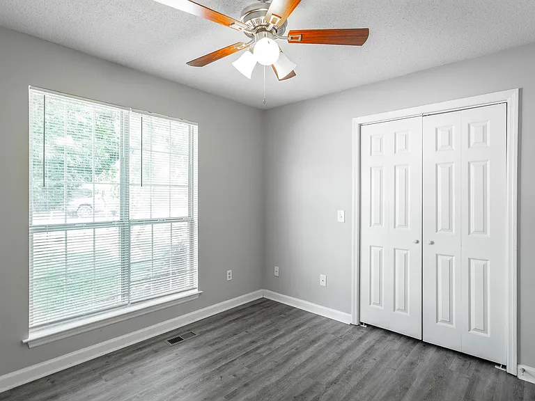 6130 Blue Ash Dr — Photo 25