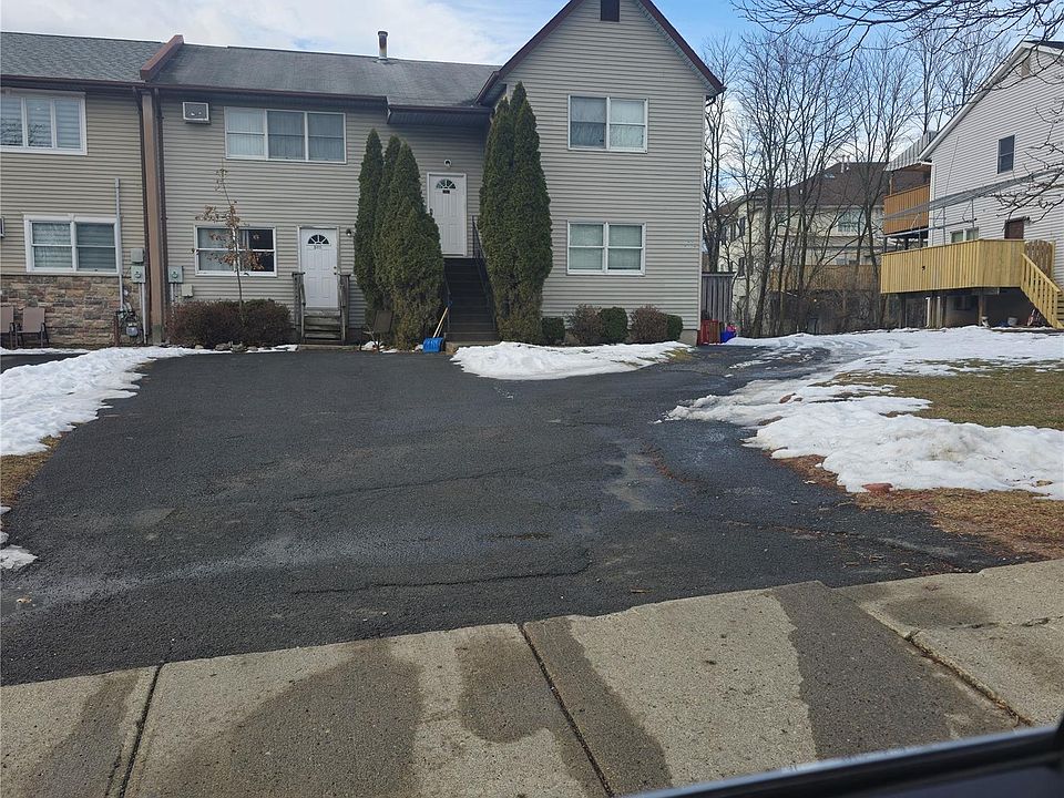 1st image of 103-105 Bates Drive