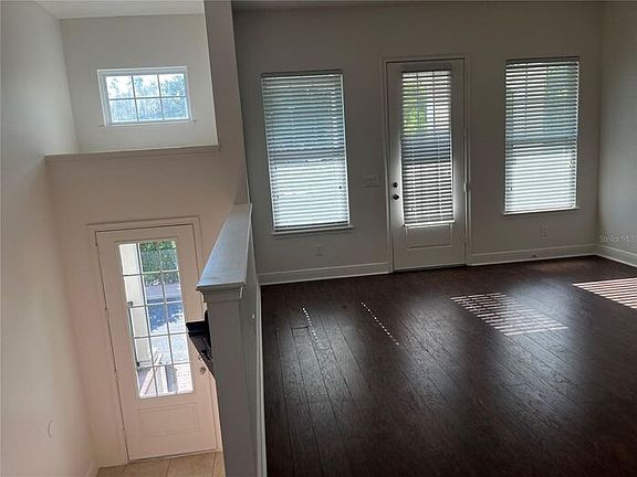 4th image of 2634 Joslin Pl