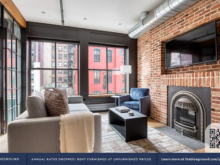 117 W 28th St #4 — Photo 3