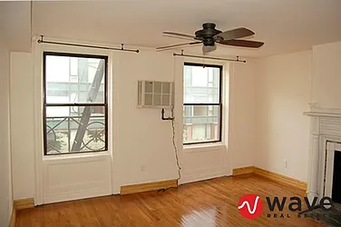 Rented by Wave Real Estate Group