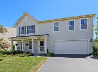 39903 Waterloo Dr, Beach Park, IL 60083