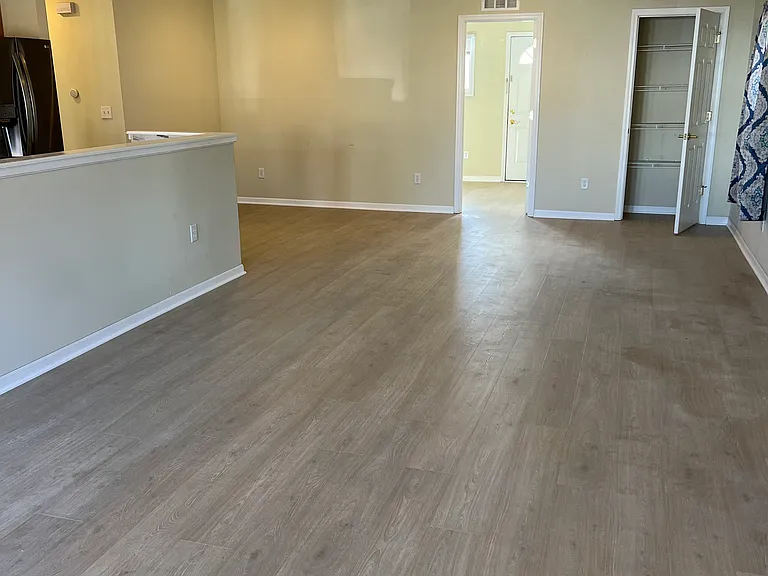 571 Ridgefield Rd — Photo 12