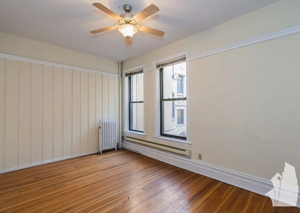 1220 N Dearborn St #1A