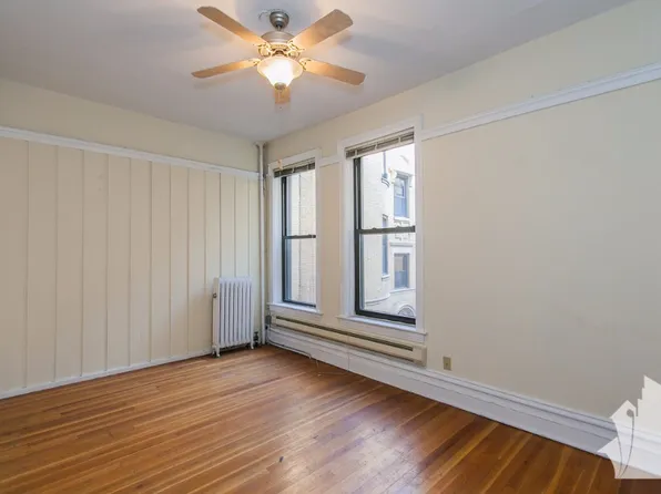 1220 N Dearborn St, Chicago, IL