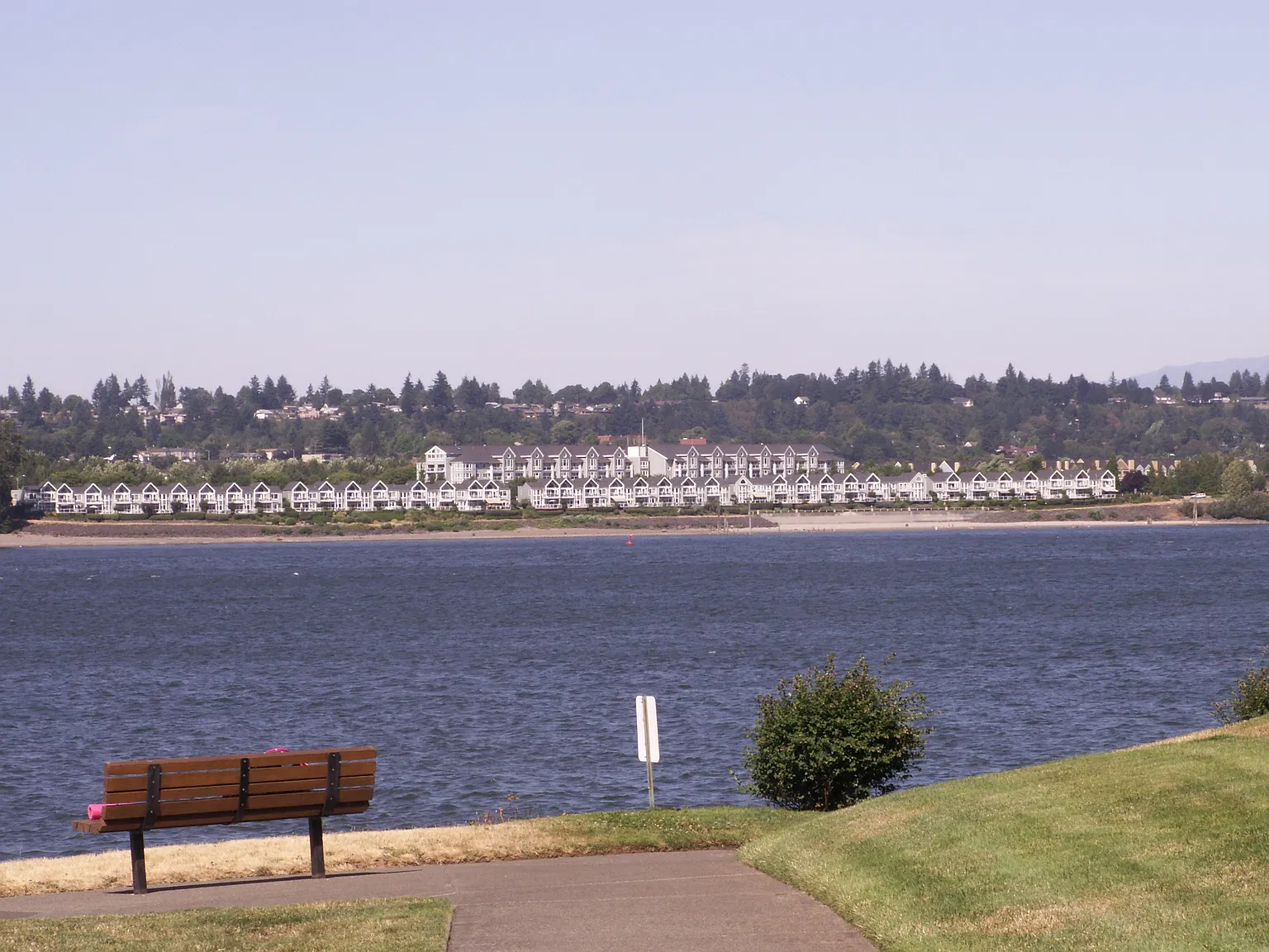 1 bed, 843 sqft, $1,100 — Photo 3