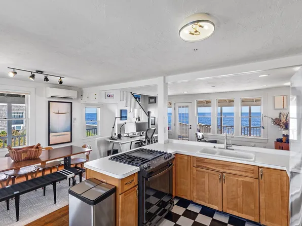 65 Rebecca Rd, Scituate, MA 02066