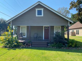 401 Avenue F, Port Neches, TX 77651
