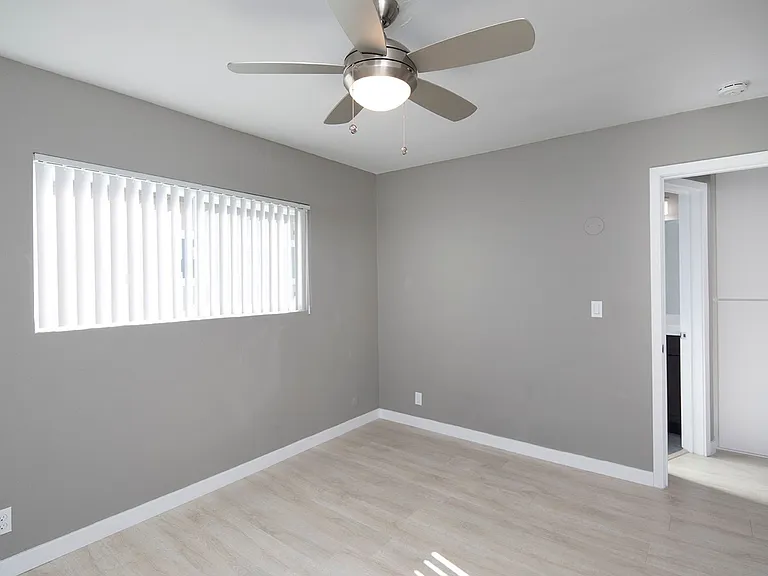 4576 Idaho Street — Photo 10
