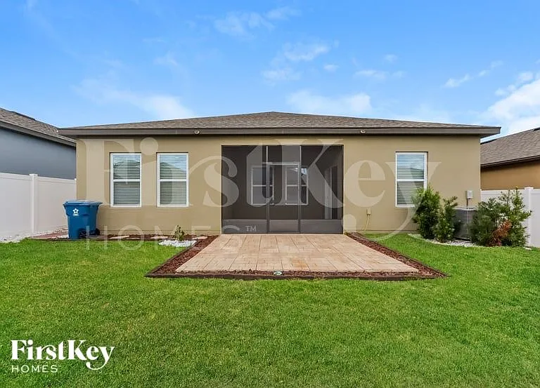 876 Orchid Grove Blvd — Photo 14