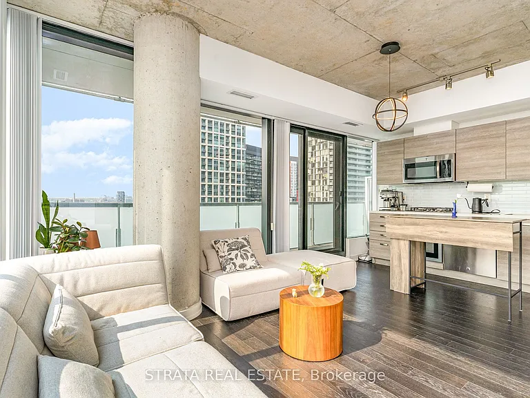 11 Charlotte St #2703 — Photo 3