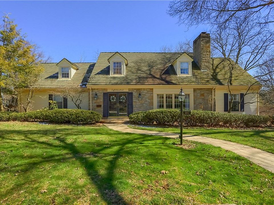1st image of 800 Northridge Dr