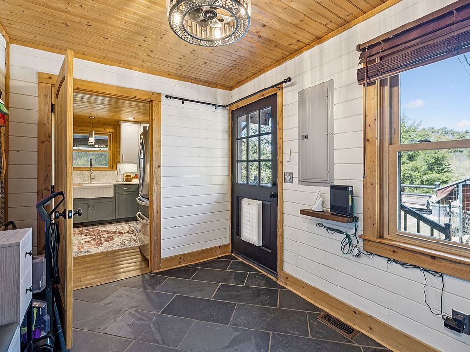 40th image of 2846 Fuller Hollow Rd