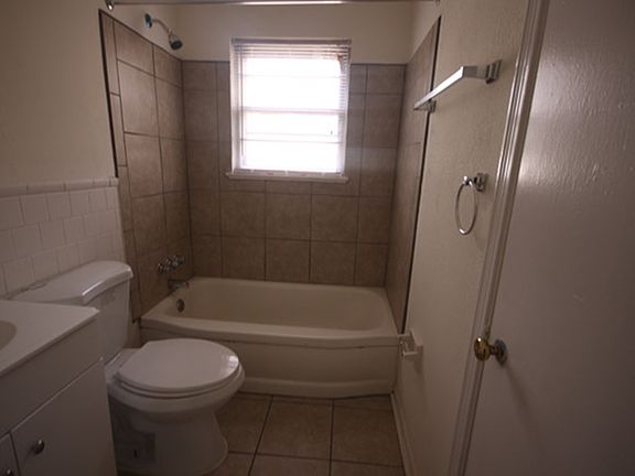 5th image of 1480 Mary Jane Ave