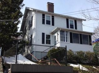 7 Aberdeen Rd, Arlington, MA 02476