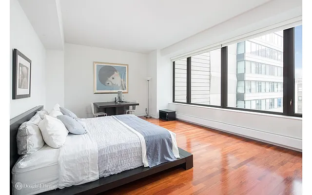 Rented by Douglas Elliman | media 17