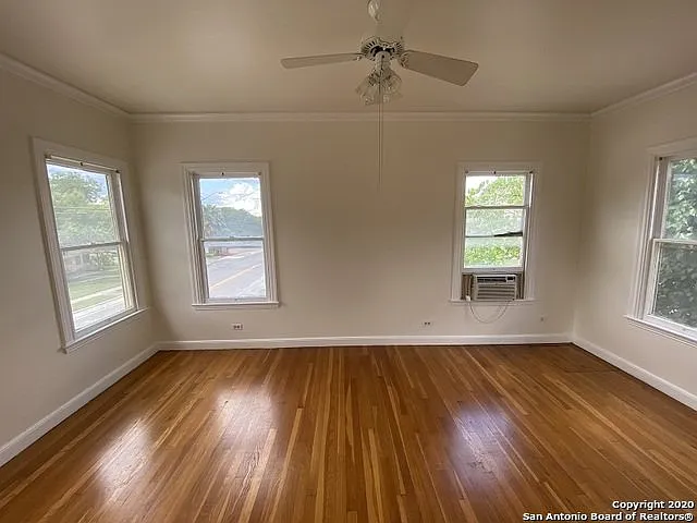 245-247 E Lullwood Ave #REAR — Photo 7