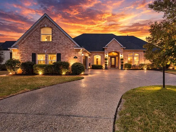 26 Englewood Ct, Montgomery, TX 77356