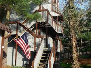 2187 Pinebrook Trl, Cuyahoga Falls, OH 44223
