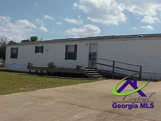 2 bed, 2.0 bath, 980 sqft, $1,000 — Photo 1