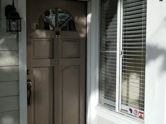 4th image of 22232 S Vermont Ave Unit 102