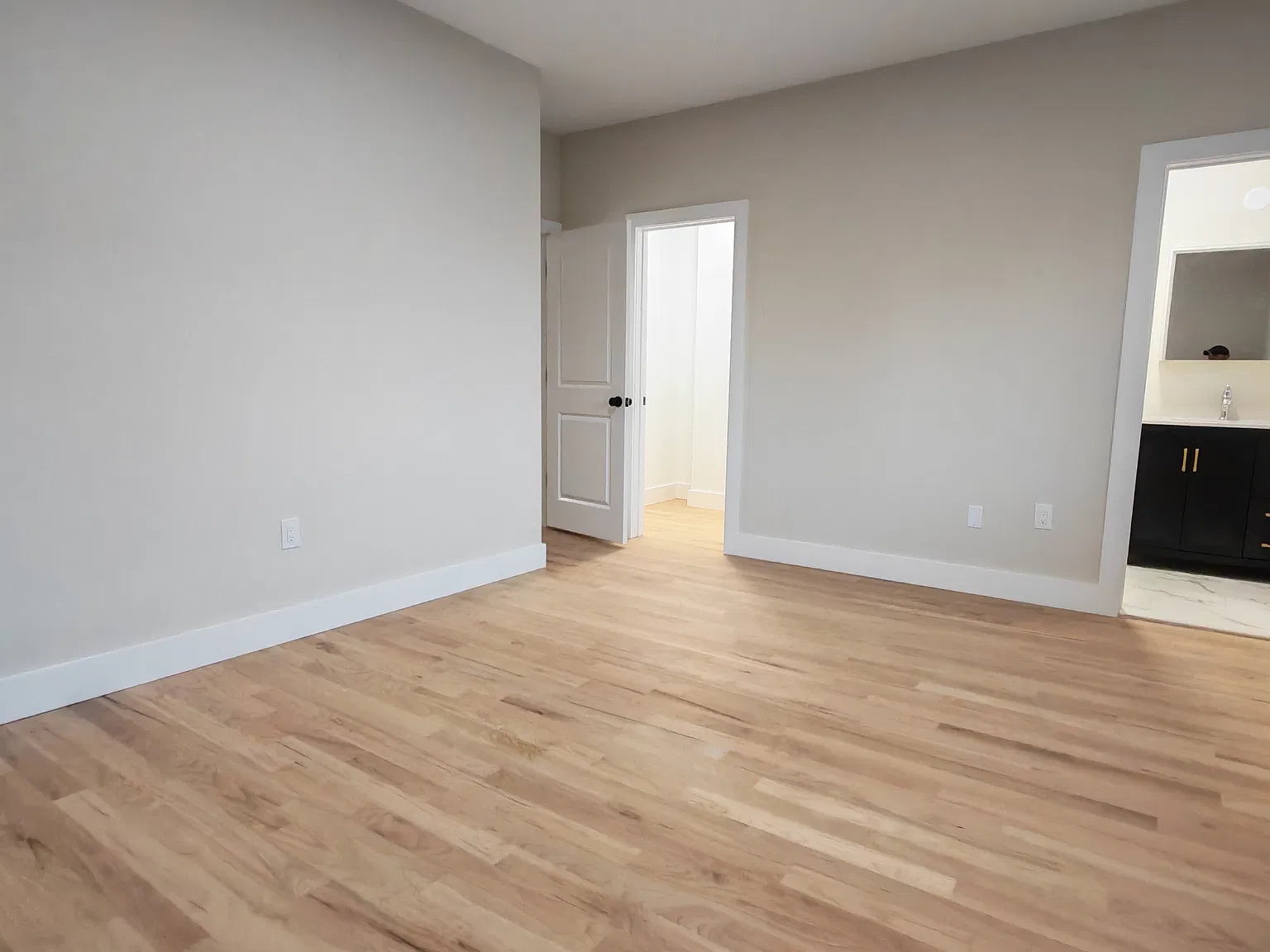 311 Liberty Ave — Photo 3
