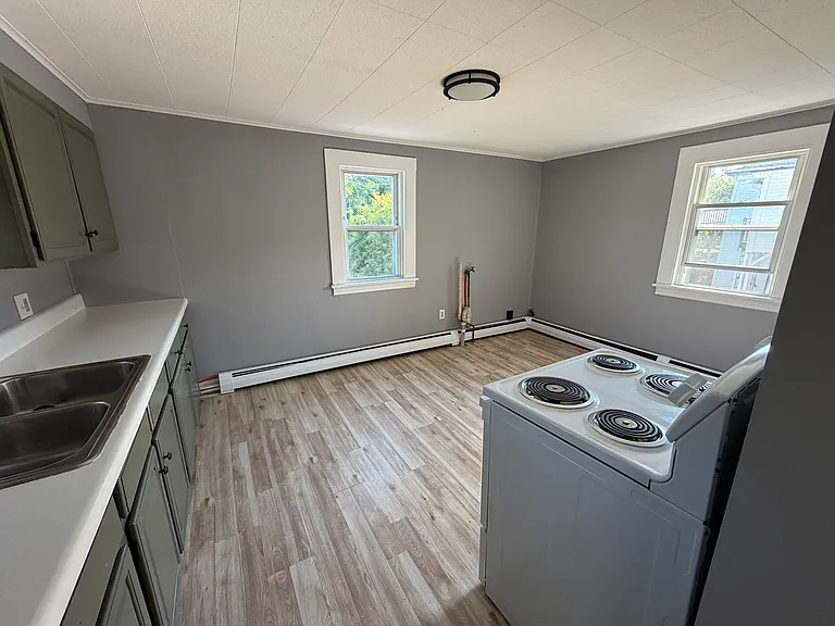 2 Kelley St #1 — Photo 10
