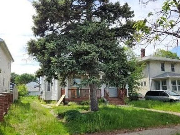 3rd image of 2223 3rd St N