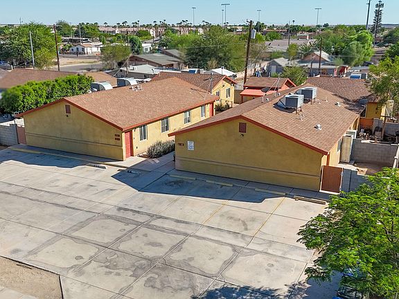 3rd image of 227 W Cano St