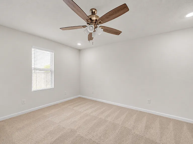 918 Merganser Way — Photo 12